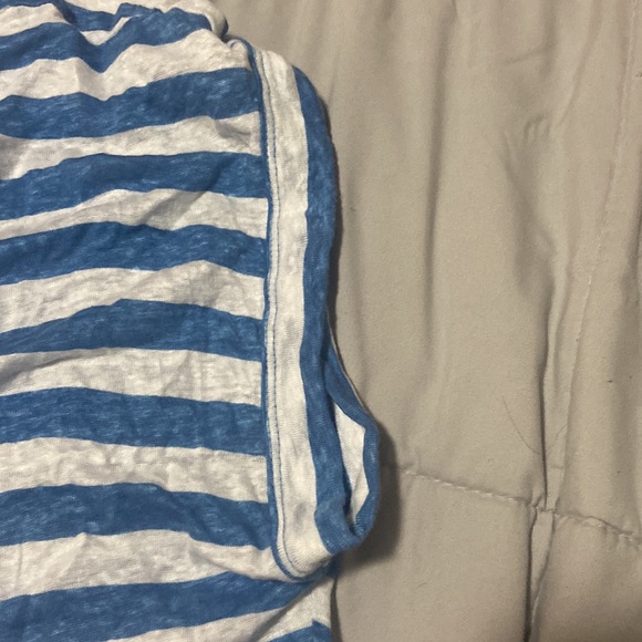 Women’s basic tee- Loft - Picture 2 of 4